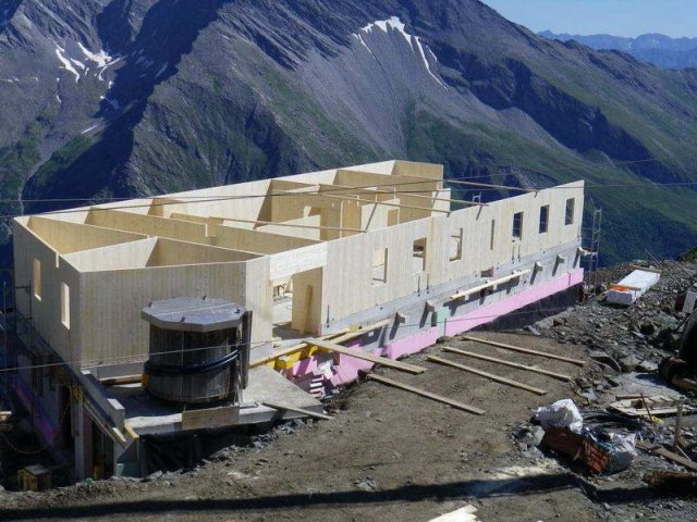 STEGER_ Bautauf_Hannoverhaus_01.jpg